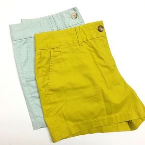ANN TAYLOR LOFT set of 2 Color Shorts Size 6